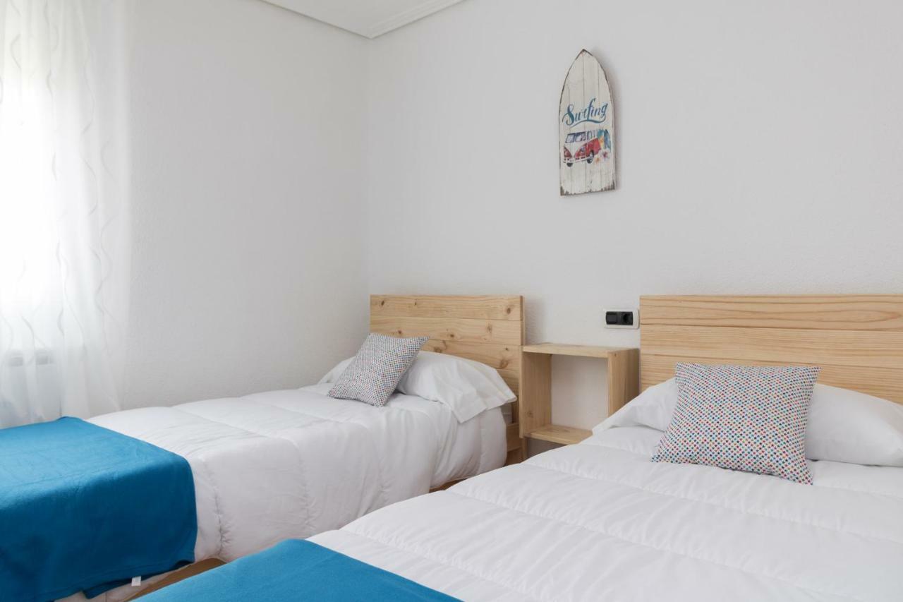 לוגרוניו La Casa Azul,Una Casa En La Ciudad. מראה חיצוני תמונה