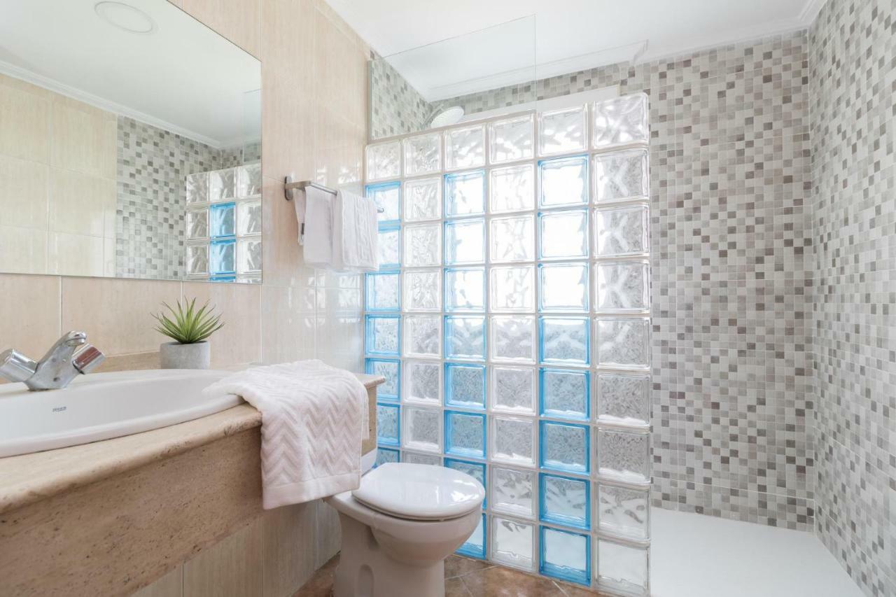 לוגרוניו La Casa Azul,Una Casa En La Ciudad. מראה חיצוני תמונה