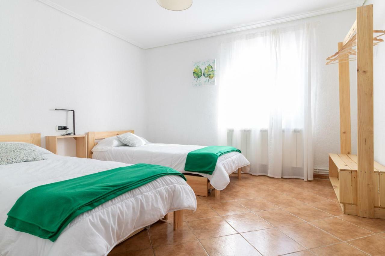לוגרוניו La Casa Azul,Una Casa En La Ciudad. מראה חיצוני תמונה